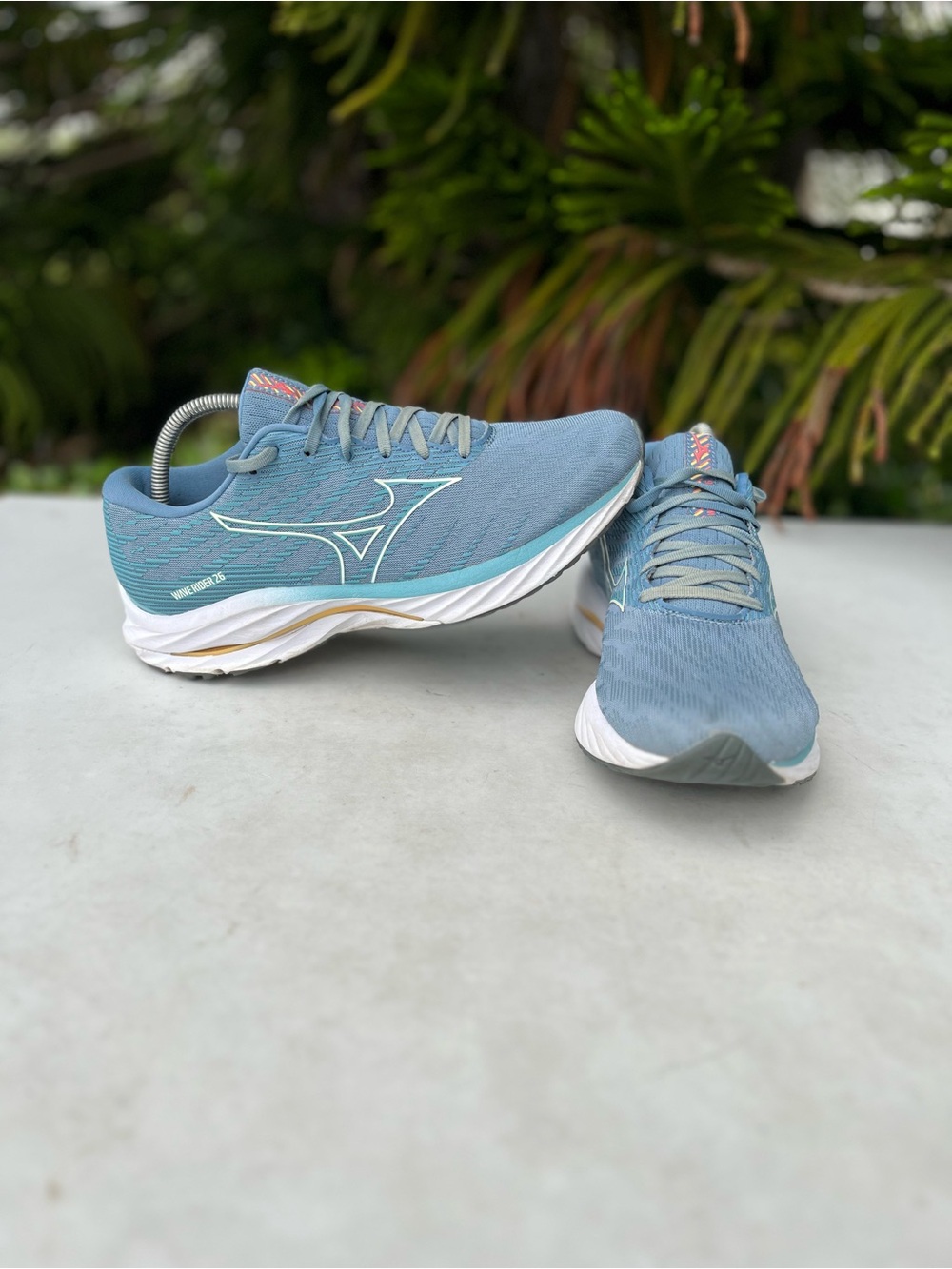 Mizuno Wave Rider 26 Women's Running Shoes Size: 10
